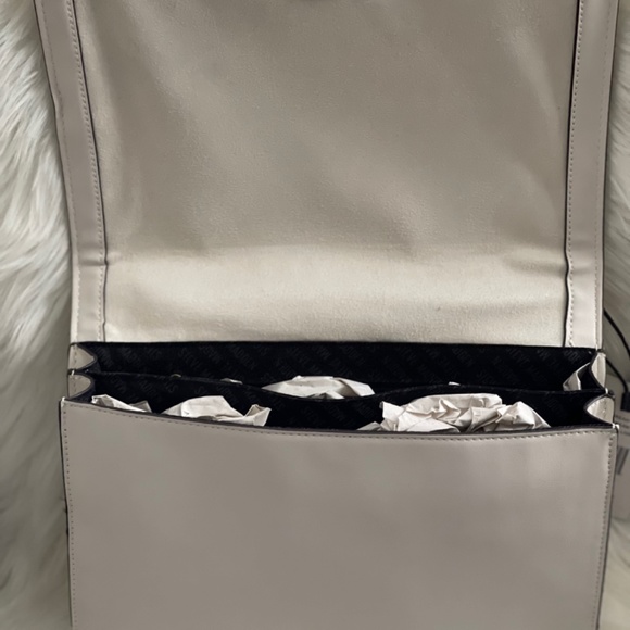 Steve Madden bag - Picture 8 of 9